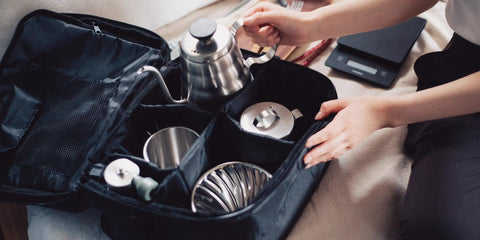 HARIO V60 アウトドアコーヒーバッグ - オーガニックコーヒーの通販、サブスク - コーヒー豆の卸売り ｜ TOKYO COFFEE Organic Coffee